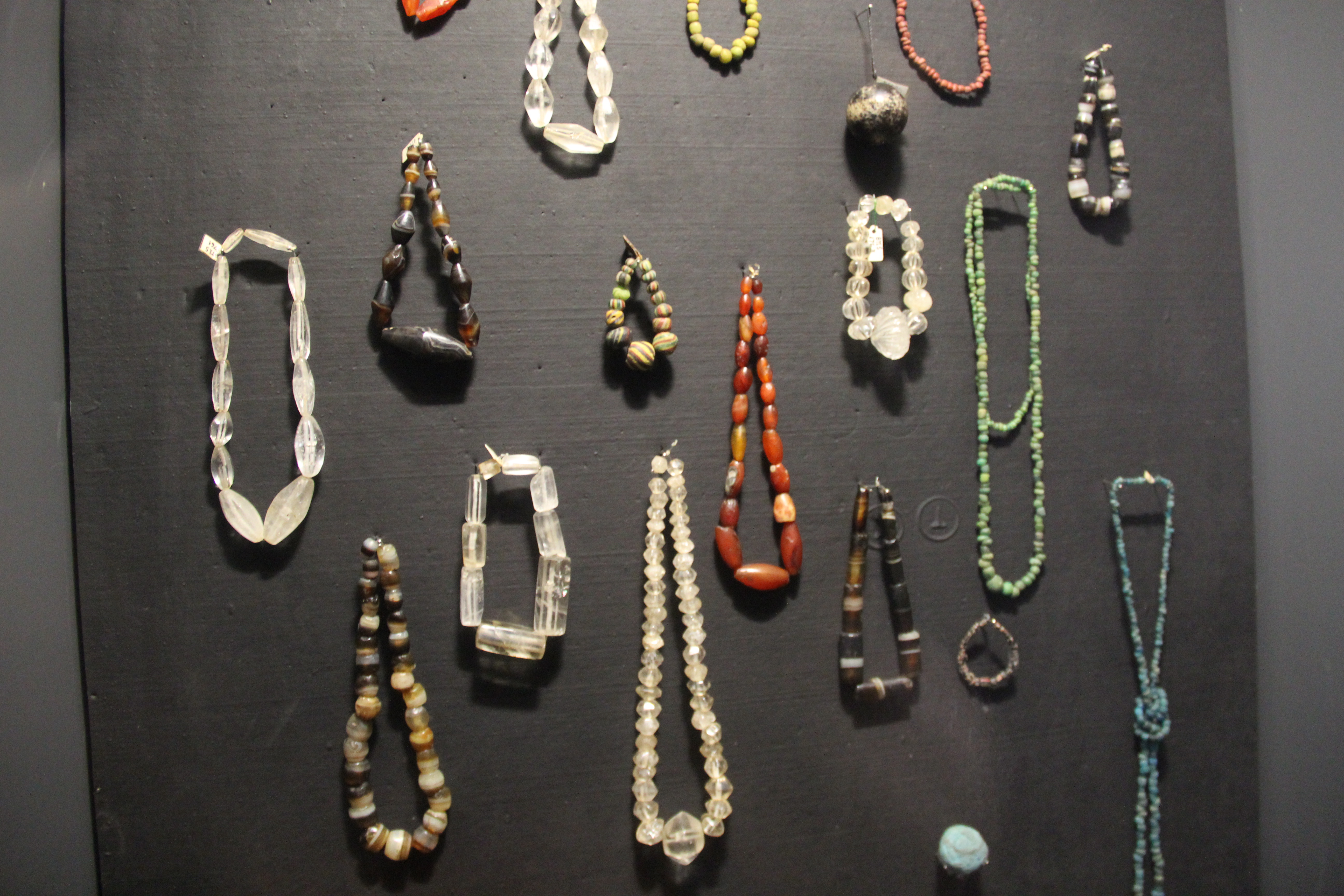 Collection of gold jewelry from Óc Eo