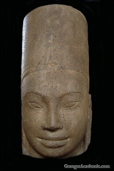 Vishnu head sculpture from Óc Eo